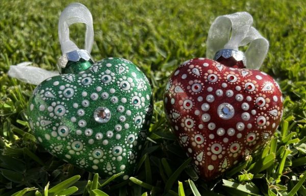 Handmade Glitter Dot Mandala Christmas Ornament - Image 4