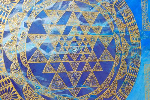 Om close up